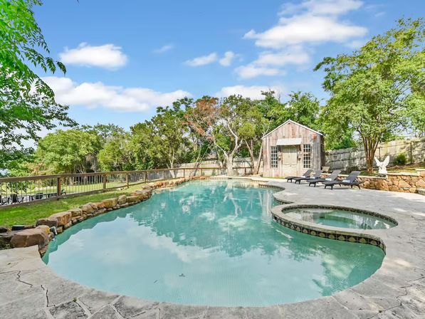 Austin Escape on Lake Travis: Pool, Firepit, Ping Pong + Pool House Bar image 44