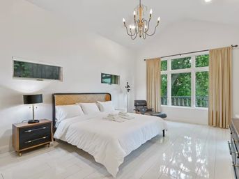 Austin Escape on Lake Travis: Pool, Firepit, Ping Pong + Pool House Bar image 18
