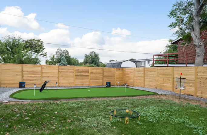 Golf Haus Denver: Features Private Hot Tub, Mini-Golf Course & Arcade Games image 27