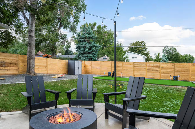Golf Haus Denver: Features Private Hot Tub, Mini-Golf Course & Arcade Games image 3