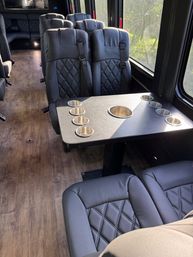 25 Passenger Executive Party Bus with Bathroom image 7