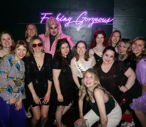 Party with a Drag Queen: Drag Show & Bar Crawl with a Complimentary Drink image 1