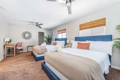 5 Bedroom Memory Maker: Huge Gameroom, Billiards, Ping Pong, Mini Golf, Foosball & Movie Projector image 8