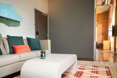 Canvas Hotel Dallas image 31