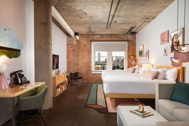 Canvas Hotel Dallas image 32