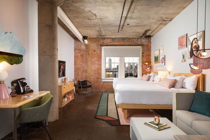 Canvas Hotel Dallas image 32