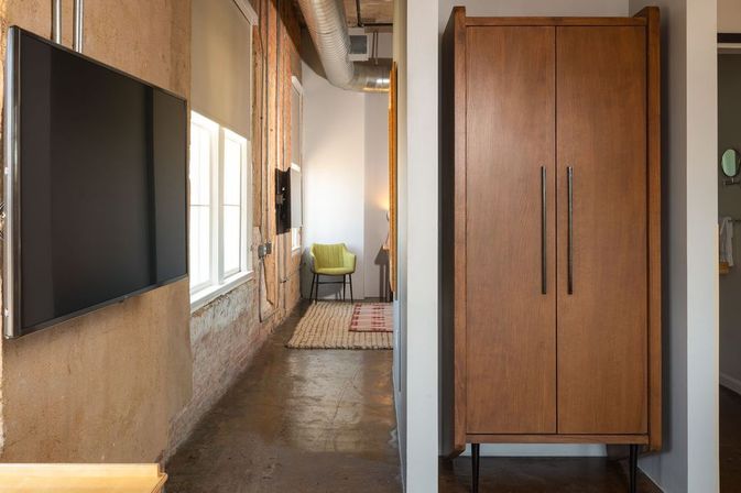 Canvas Hotel Dallas image 27
