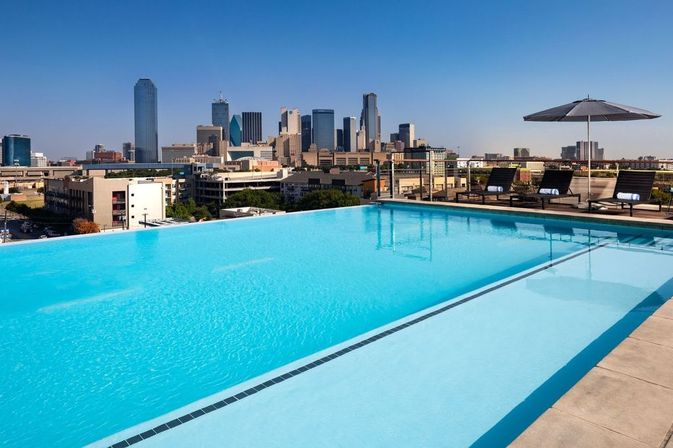 Canvas Hotel Dallas image 7