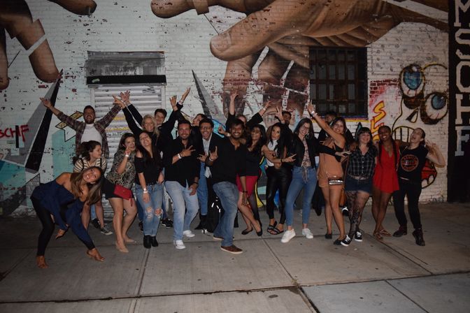 Williamsburg Nightlife Pub Crawl with Exclusive Drink Specials, Free Skip-The-Line Entry & More image 15