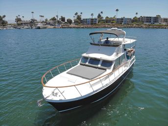 Private Yacht Charters from Marina del Rey: Sunset Cruises, Day Trips & More image 18