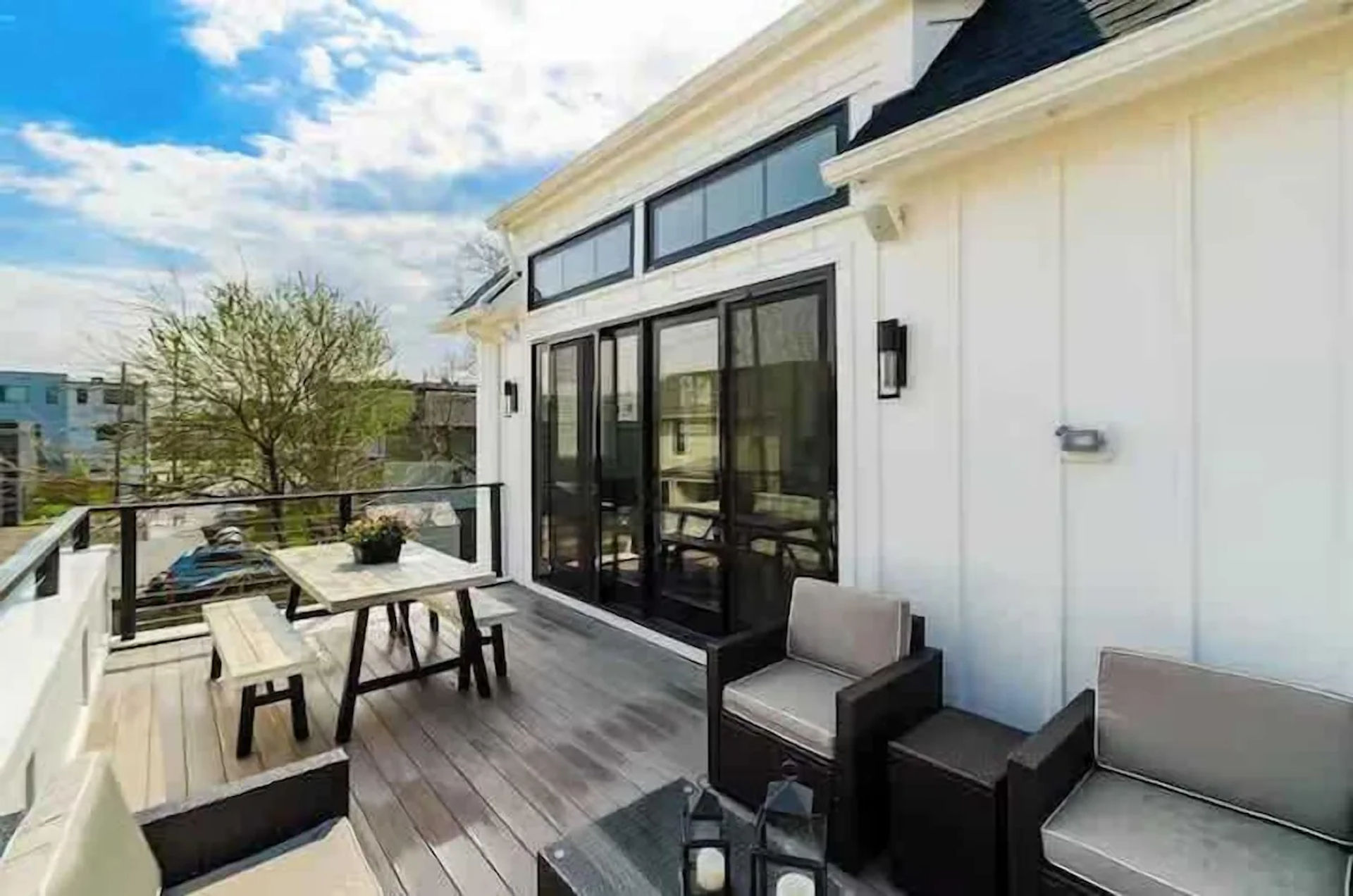 Jungle Luna: Modern Escape with Private Terrace image 1