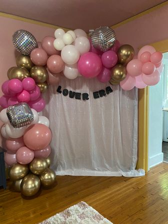 Luxury Balloon Magic: Customized for Your Celebration image 17