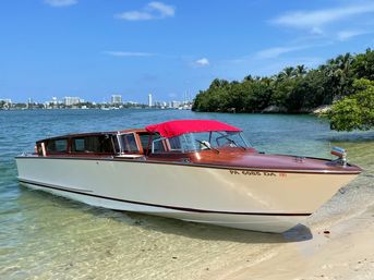 Miami River Cruise in a Luxurious Water Limousine with Photo Opp image 6