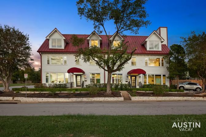 Downtown Austin Penthouse with Private Elevator + Access to Swim Club image 74