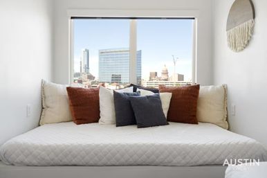 Downtown Austin Penthouse with Private Elevator + Access to Swim Club image 35