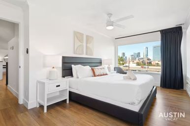 Downtown Austin Penthouse with Private Elevator + Access to Swim Club image 29