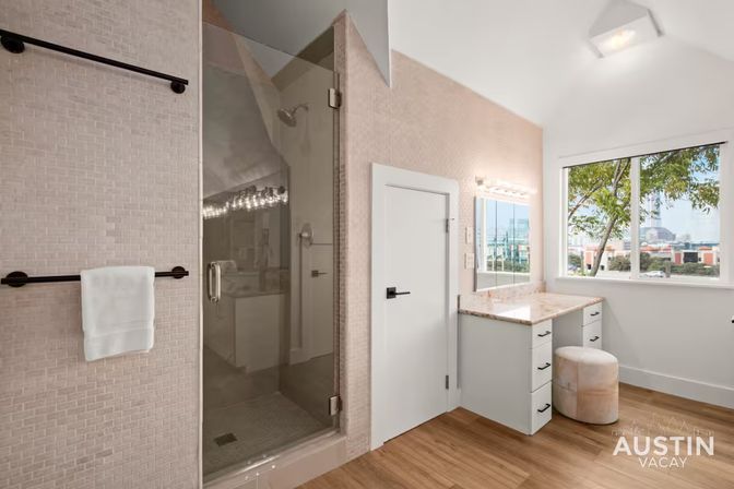 Downtown Austin Penthouse with Private Elevator + Access to Swim Club image 57