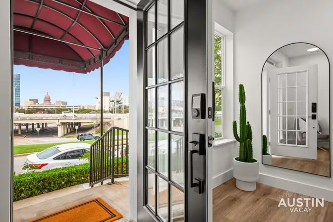 Downtown Austin Penthouse with Private Elevator + Access to Swim Club image 60