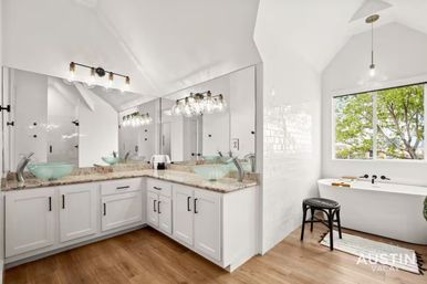 Downtown Austin Penthouse with Private Elevator + Access to Swim Club image 52