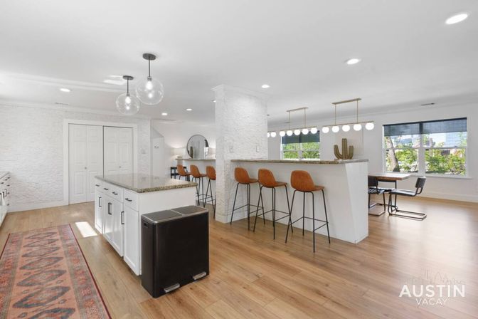 Downtown Austin Penthouse with Private Elevator + Access to Swim Club image 18