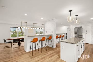 Downtown Austin Penthouse with Private Elevator + Access to Swim Club image 11