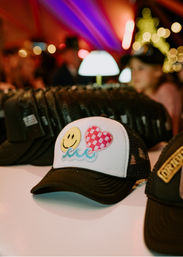 Custom Trucker Hats: Create a Style to Match Your Vibe  image 3