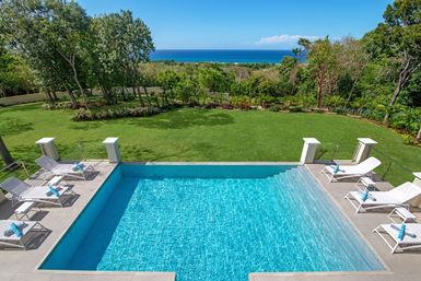Bougain Villa: Luxury Villa with Staff, Pool & Half Moon Resort Membership in Montego Bay image 26