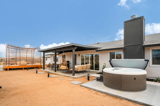 The Golden Abode: 3-Bedroom Rental with Fire Pit, Hammocks, Hot Tub & Cowboy Pool with Deck for the Ultimate Desert Escape image 48