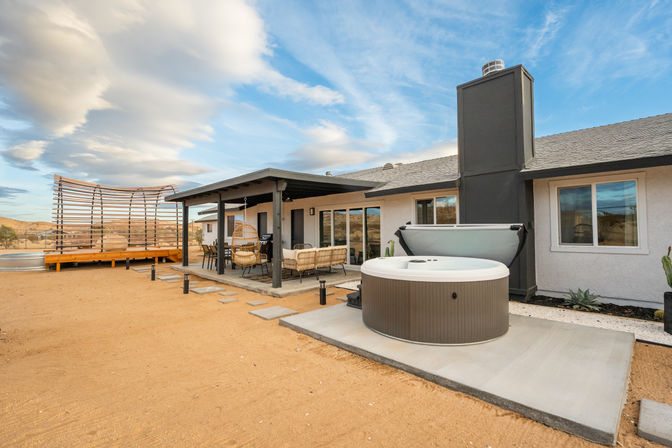 The Golden Abode: 3-Bedroom Rental with Fire Pit, Hammocks, Hot Tub & Cowboy Pool with Deck for the Ultimate Desert Escape image 57