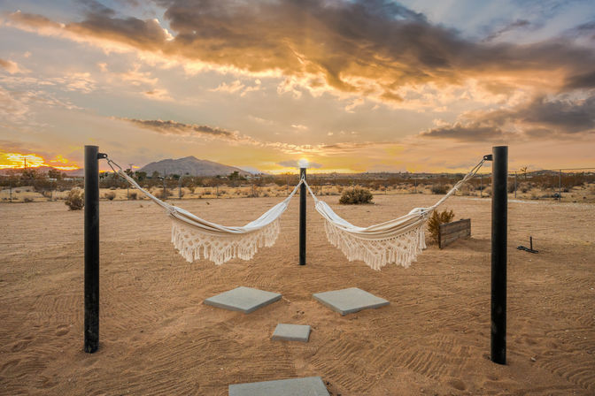 The Golden Abode: 3-Bedroom Rental with Fire Pit, Hammocks, Hot Tub & Cowboy Pool with Deck for the Ultimate Desert Escape image 62