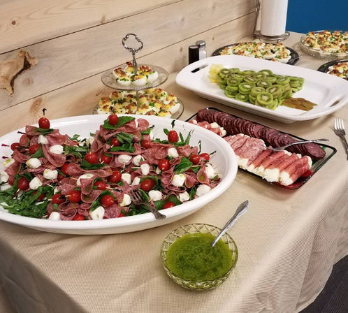 Taste & Share: A Perfect Charcuterie Spread image 6