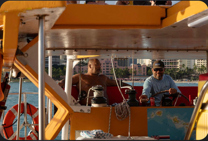 Sunset Sail from Kewalo Harbor with Drinks Included image 10