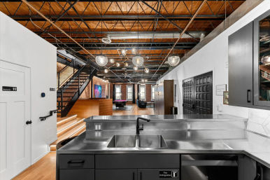 Ballpark District Loft + Luxe Rooftop image 9