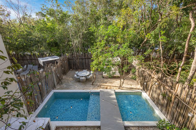 Paradise 5-Bedroom Villa with Private Pool image 27