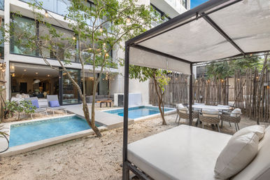 Paradise 5-Bedroom Villa with Private Pool image 22