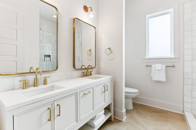 Artsy, Tropical Oasis Near French Quarter with Heated Pool & Parking image 17