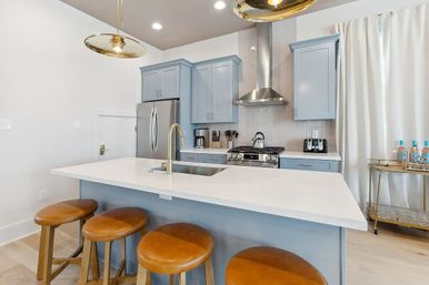 Artsy, Tropical Oasis Near French Quarter with Heated Pool & Parking image 13