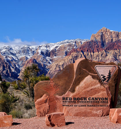 Red Rock Canyon Stunning Hike with Private Transportation Included image 2