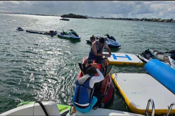 Miami Luxury Private Yacht Charter: Sandbar Party, Music & VIP Experience image 20