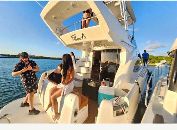 Miami Luxury Private Yacht Charter: Sandbar Party, Music & VIP Experience image 10