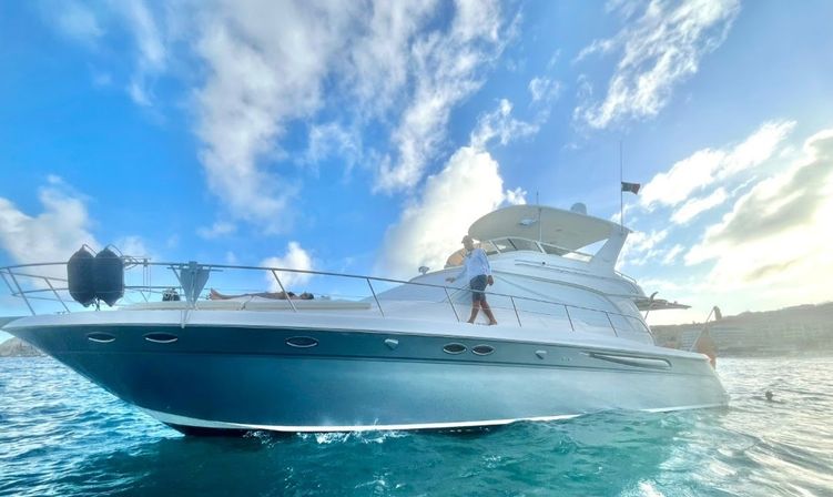 Luxury Private Yacht with Authentic Mexican Food & Unlimited Drinks image 5