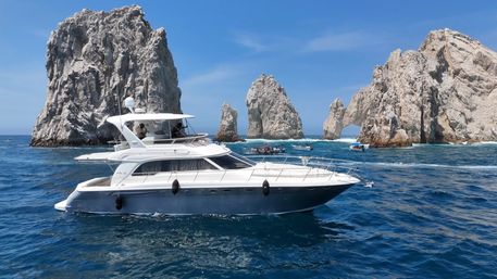 Luxury Private Yacht with Authentic Mexican Food & Unlimited Drinks image 2