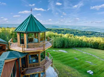 The Summit House: Luxe Catskills Stay with Hot Tub & Views image 4