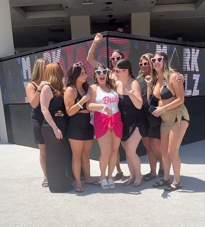 Vegas Pool Party with VIP Bottle Service & Luxury Round Trip Transport  image 17