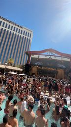 Vegas Pool Party with VIP Bottle Service & Luxury Round Trip Transport  image 38