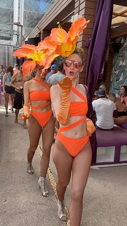 Vegas Pool Party with VIP Bottle Service & Luxury Round Trip Transport  image 34