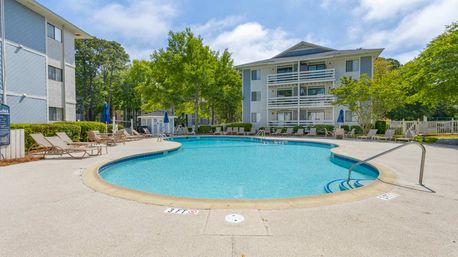 Fiddler’s Cove Getaway: Walk to Beach, Pools, Tennis & More image 23