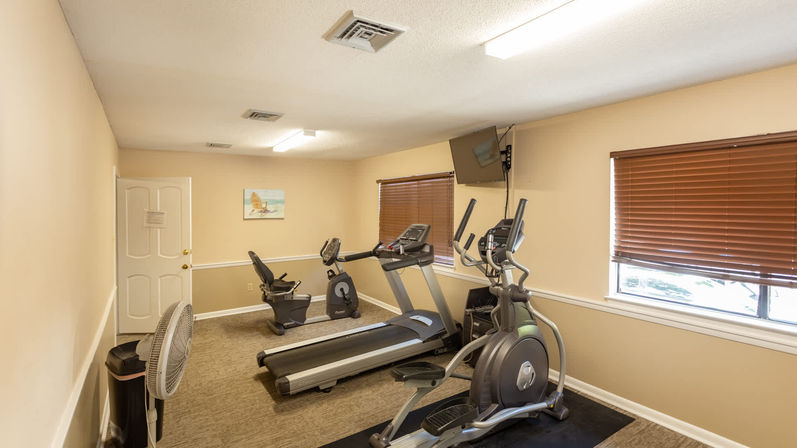 Fiddler’s Cove Getaway: Walk to Beach, Pools, Tennis & More image 27