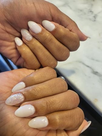 Sip, Soak & Sparkle Spa Parties at Polish & Pour image 2