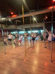 Private Pole Dancing Class, Certified Sexy Experience image 13